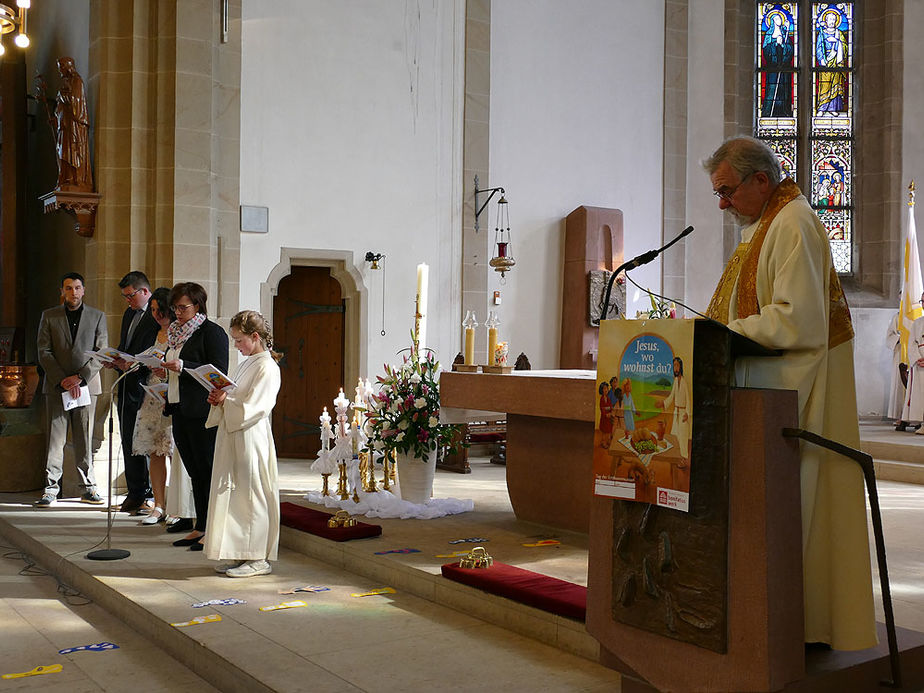 Feier der 1. Heiligen Kommunion in Sankt Crescentius (Foto: Karl-Franz Thiede)